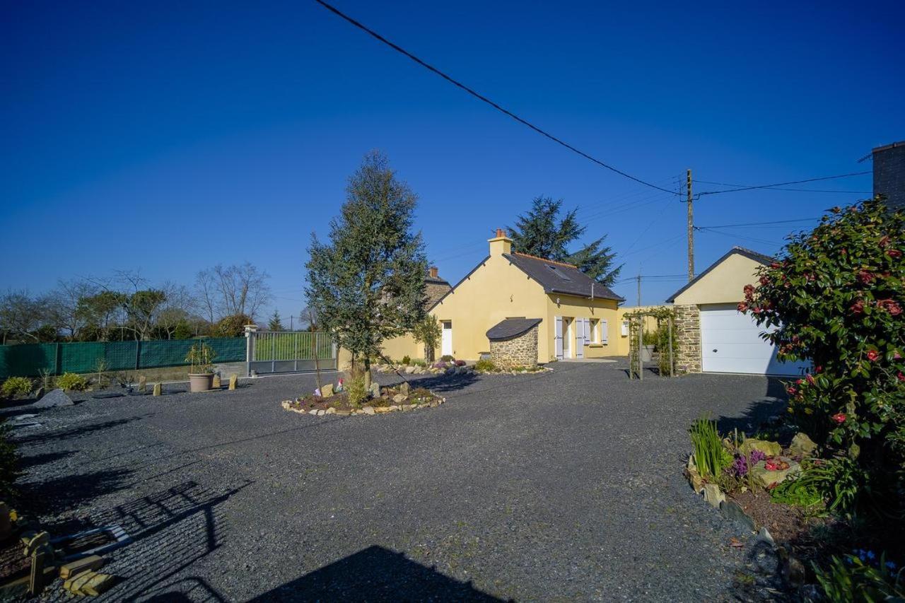 Ferienhaus Des Huttes
